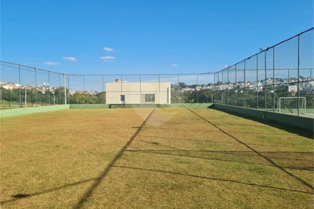 Casa à venda com 3 quartos, sendo 1 suíte, no condomínio Horto Florestal Villagio, Sorocaba - SP