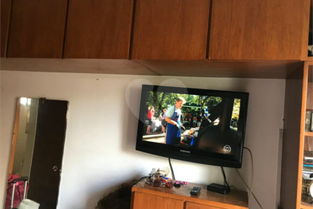 Apartamento para alugar com 3 quartos, sendo 1 suíte,  em Pinheiros, São Paulo, SP