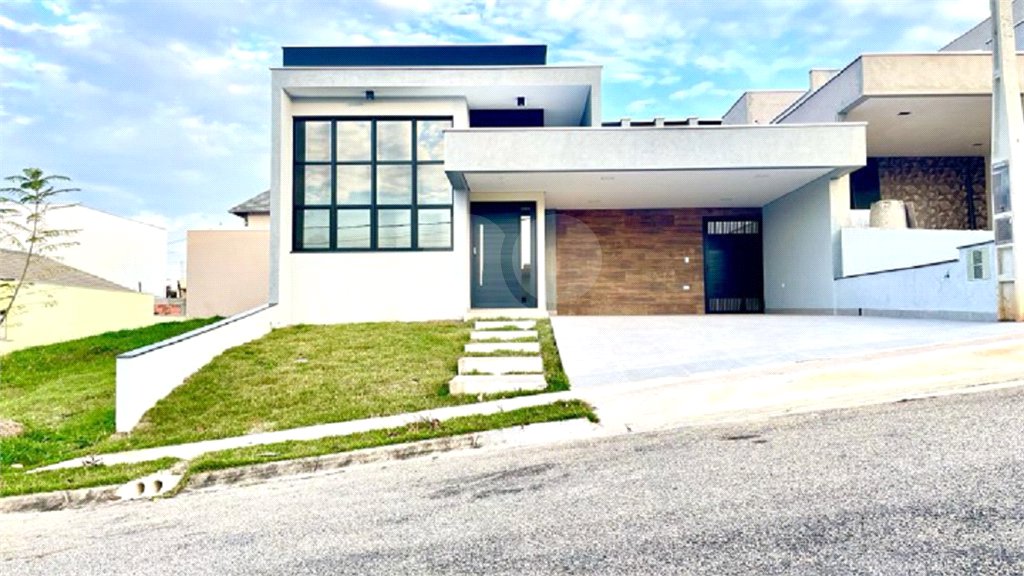 Casa à venda com 3 quartos, sendo 2 suítes, no condomínio Condomino Campos do Conde - Fase 2, Sorocaba - SP