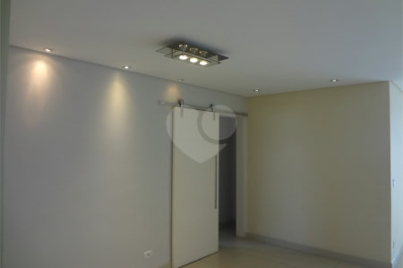 Apartamento à venda com 3 quartos, sendo 1 suíte, em Santana, São Paulo, SP