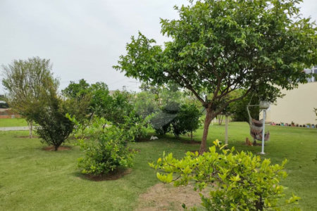 Casa à venda com 4 quartos, sendo 2 suítes, no condomínio Primavera, Salto - SP