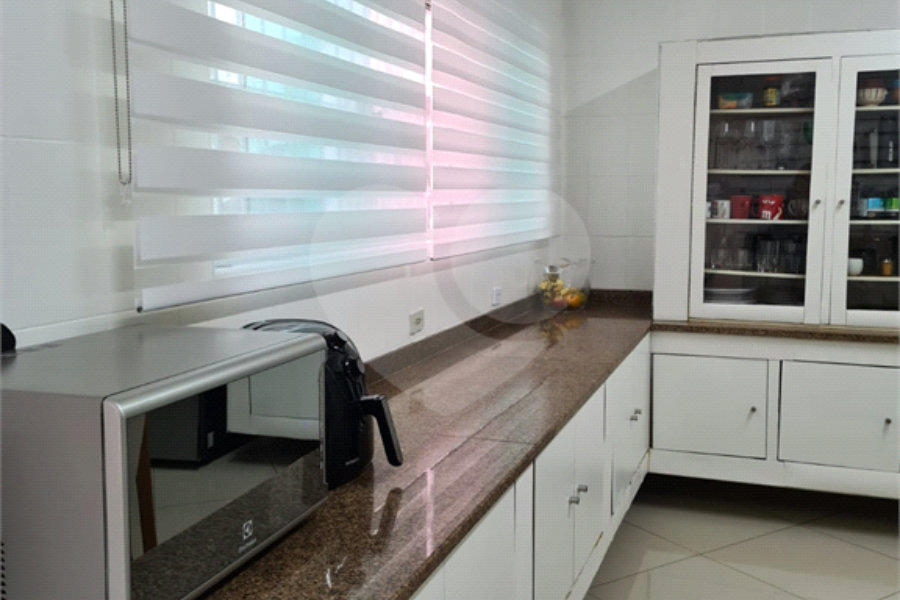 Sobrado à venda com 5 quartos, sendo 2 suítes, em Vila Guilherme, São Paulo, SP