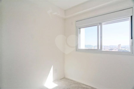 Apartamento à venda com 2 quartos, sendo 1 suíte, em Parque São Domingos, São Paulo, SP