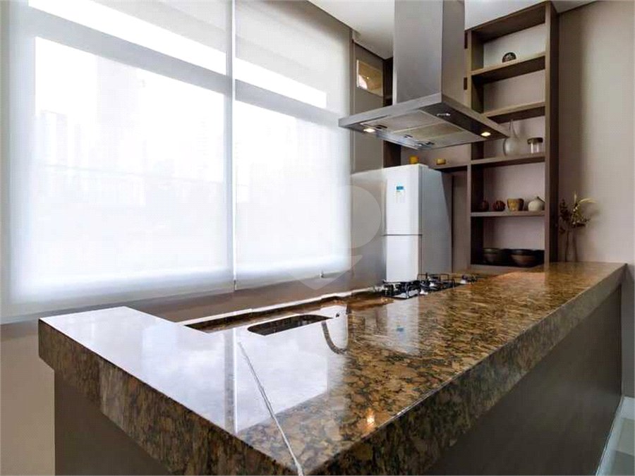 Apartamento à venda ou para alugar com 3 quartos, sendo 1 suíte,  em Vila Andrade, São Paulo, SP