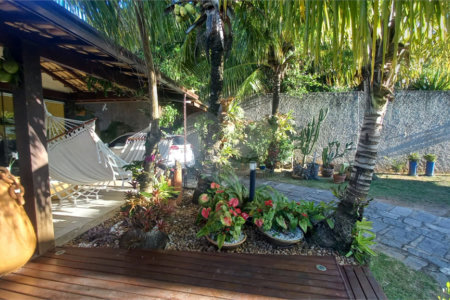 Casa em condomínio à venda com 4 quartos, sendo 3 suítes, em Geribá, Armação dos Búzios, RJ