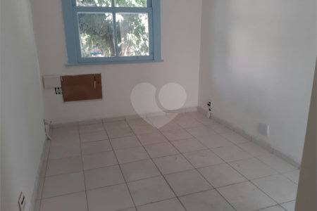 Casa à venda com 3 quartos em Grajaú, Rio de Janeiro, RJ