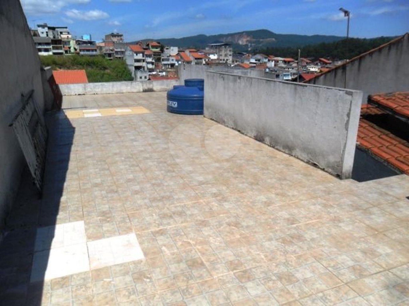 Sobrado à venda com 3 quartos, sendo 1 suíte, em Parque Continental, Guarulhos, SP