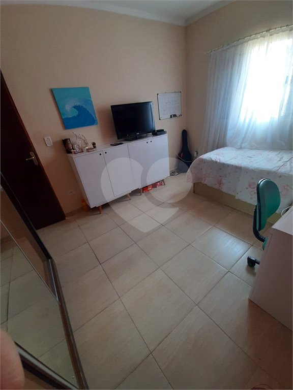 Casa Térrea à venda com 4 quartos, sendo 1 suíte, em Tremembé, São Paulo, SP