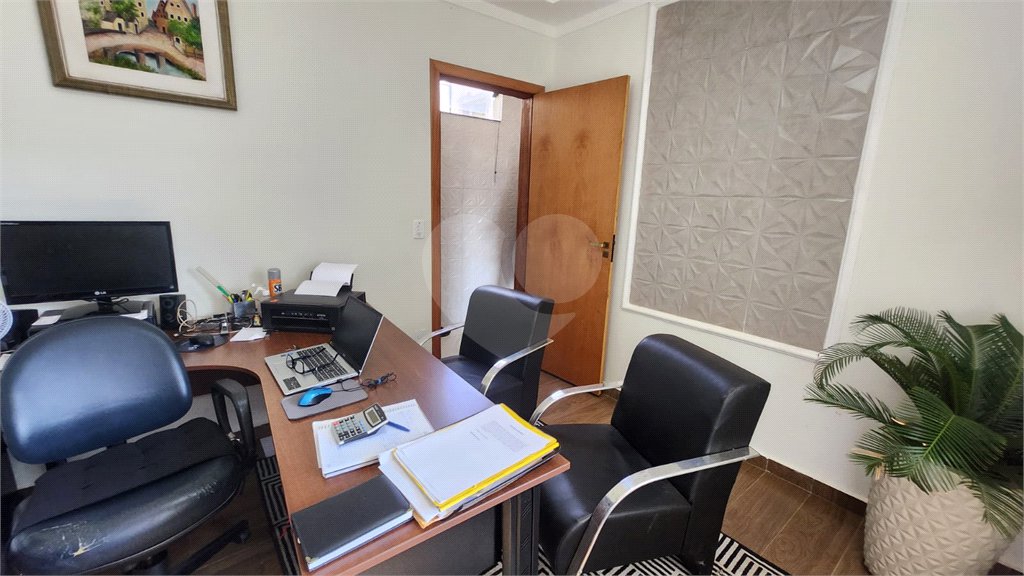 Casa à venda com 3 quartos, sendo 1 suíte,  em Cidade Jardim, Araraquara, SP