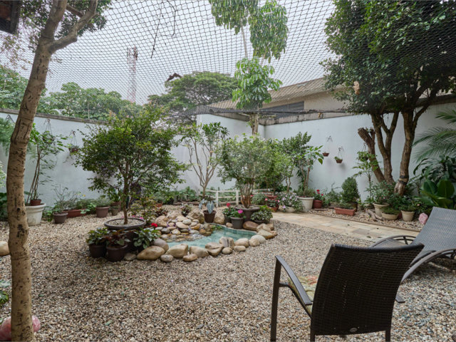 Casa à venda com 4 suítes em Granja Julieta, São Paulo, SP