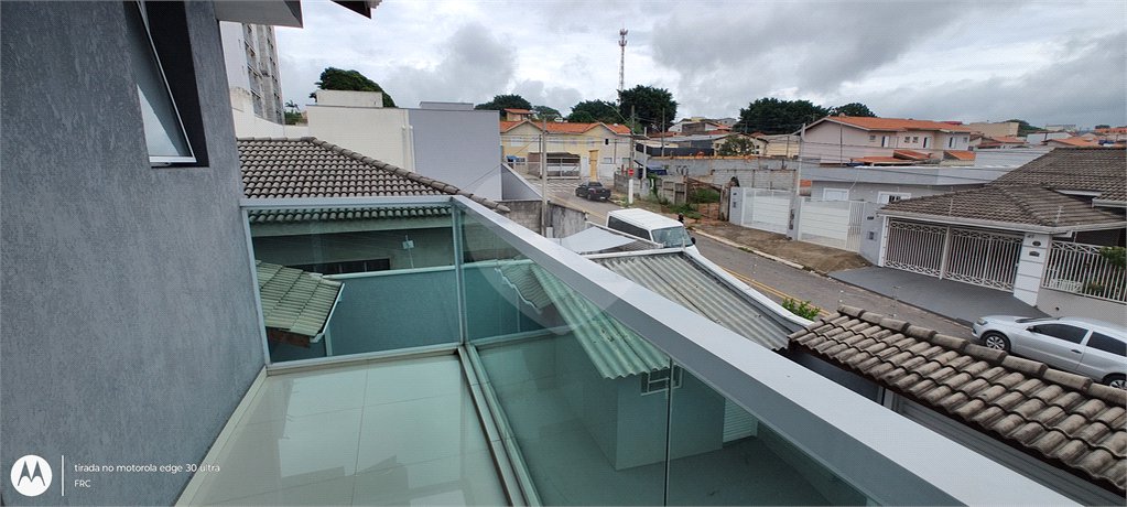 Sobrado à venda com 3 suítes em Jardim das Palmeiras, Atibaia, SP