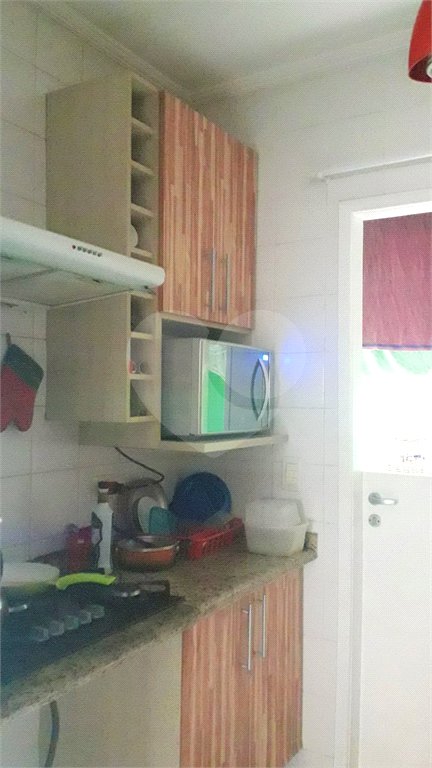 Casa à venda com 3 quartos, sendo 1 suíte,  no condomínio Jardim das Palmas, São Paulo - SP