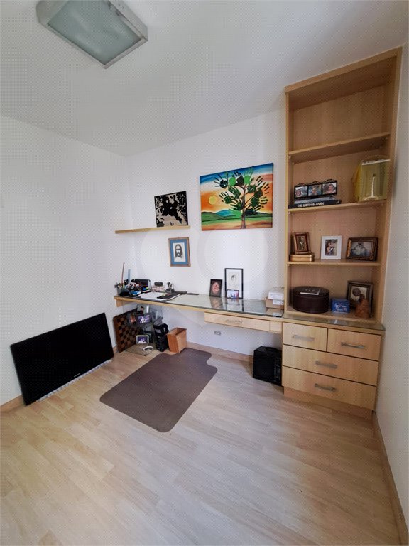 Apartamento à venda com 3 quartos, sendo 1 suíte, em Vila Uberabinha, São Paulo, SP