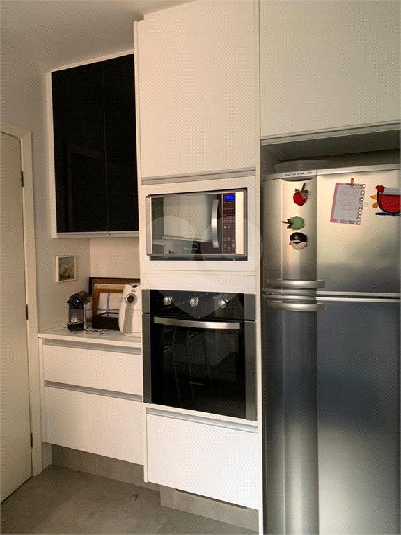 Apartamento à venda com 4 quartos, sendo 2 suítes, em Real Parque, São Paulo, SP