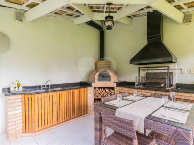 Casa à venda com 4 quartos, sendo 3 suítes,  em Brooklin, São Paulo, SP