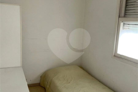 Apartamento à venda com 3 quartos, sendo 1 suíte, em Cerqueira César, São Paulo, SP