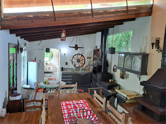 Casa à venda com 5 quartos no condomínio Parque Suiça, Caieiras - SP