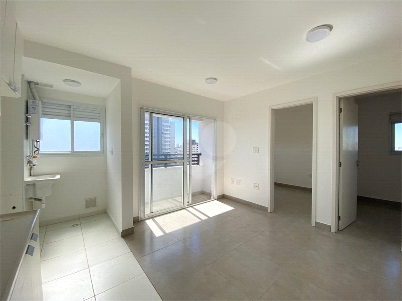 Apartamento à venda com 2 quartos em Vila Paulicéia, São Paulo, SP