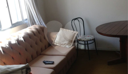 Sobrado à venda com 4 quartos, sendo 1 suíte,  em Jardim Celeste, São Paulo, SP