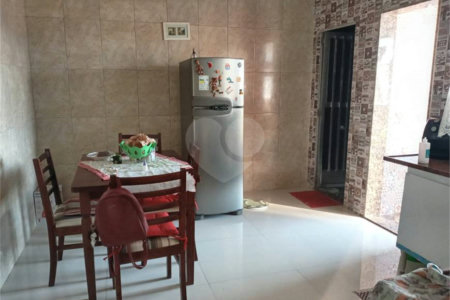 Casa à venda com 3 quartos em Campo Grande, Rio de Janeiro, RJ