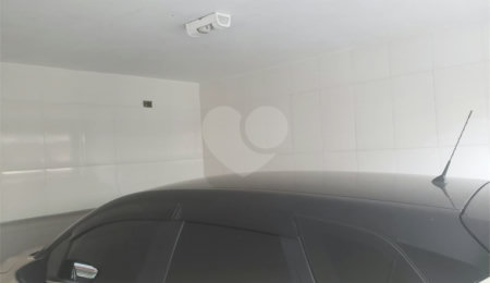 Sobrado à venda com 4 quartos, sendo 2 suítes,  em Vila Mazzei, São Paulo, SP