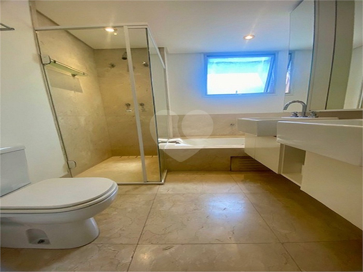 Apartamento à venda ou para alugar com 2 suítes em Itaim Bibi, São Paulo, SP