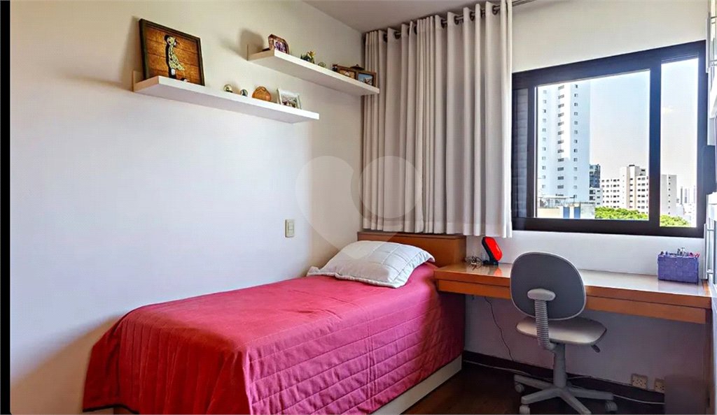 Apartamento à venda com 4 quartos, sendo 3 suítes, em Vila Sônia, São Paulo, SP
