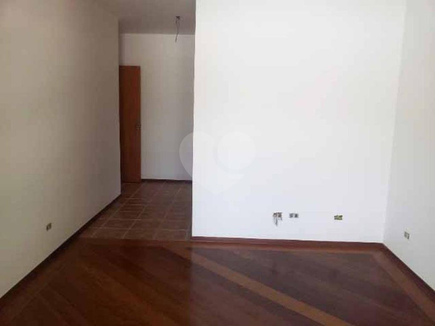 Sobrado à venda com 4 quartos, sendo 2 suítes, em Jardim Floresta, São Paulo, SP