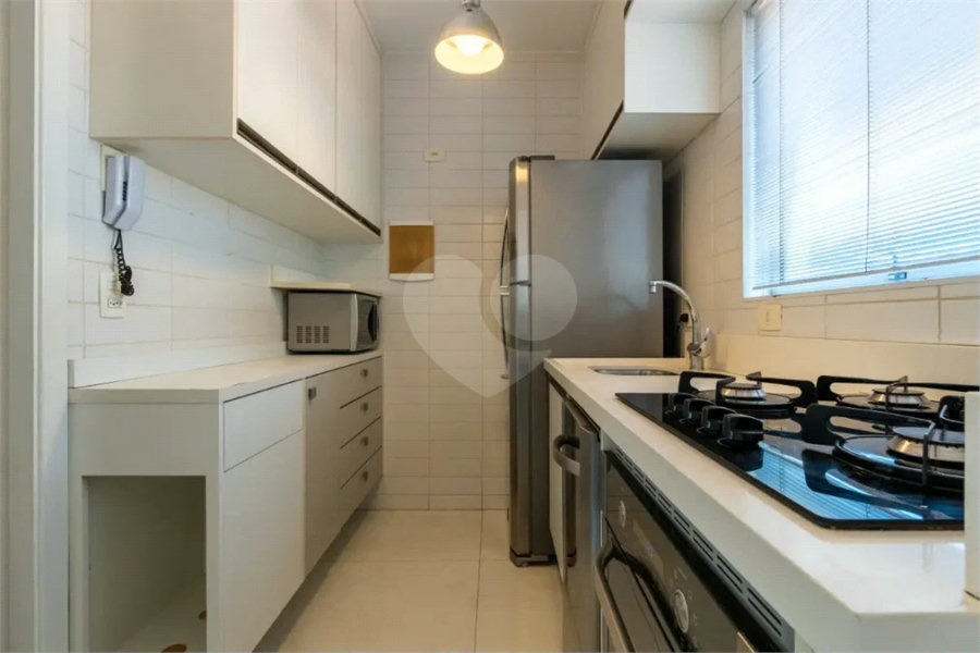 Apartamento para venda em Moema com 2 quartos, sendo 2 suítes, 70m²