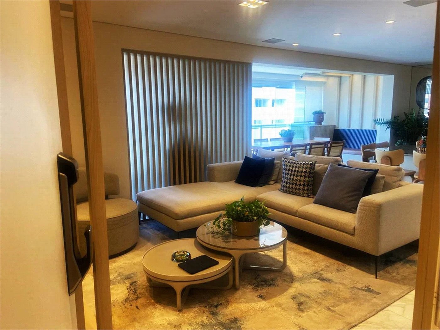 Apartamento à venda com 3 suítes em Vila Leopoldina, São Paulo, SP