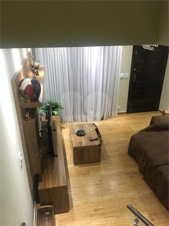 Sobrado à venda com 2 quartos em Vila Guilherme, São Paulo, SP