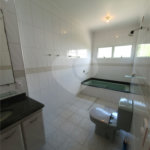 Casa à venda com 5 suítes no condomínio Vila Hípica I, Vinhedo - SP