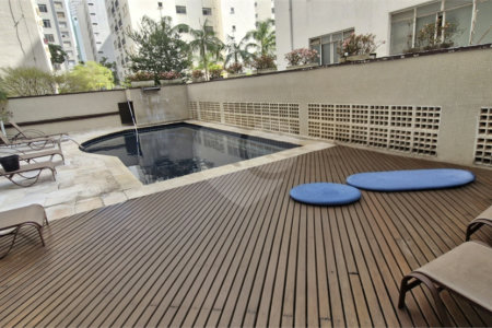 Apartamento à venda com 4 quartos, sendo 3 suítes, em Santa Cecília, São Paulo, SP