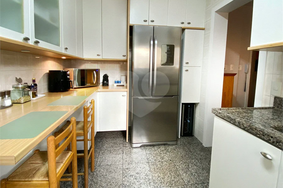 Apartamento à venda com 3 suítes em Morumbi, São Paulo, SP