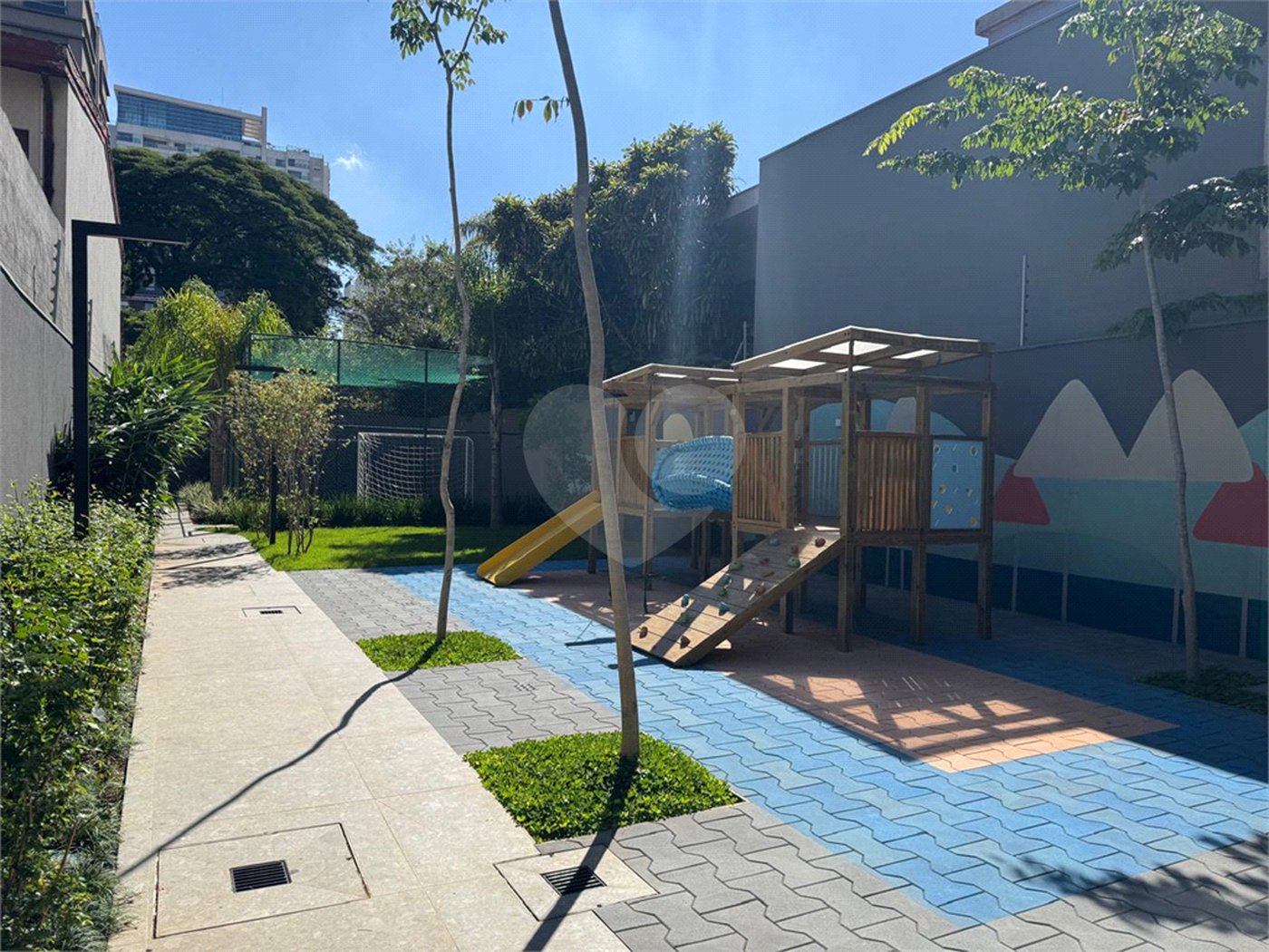 Apartamento à venda com 3 suítes em Brooklin Paulista, São Paulo, SP