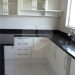 Casa à venda com 3 suítes no condomínio Picollo, Louveira - SP