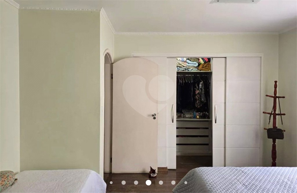Casa à venda com 4 quartos, sendo 3 suítes,  em Vila Rosália, Guarulhos, SP
