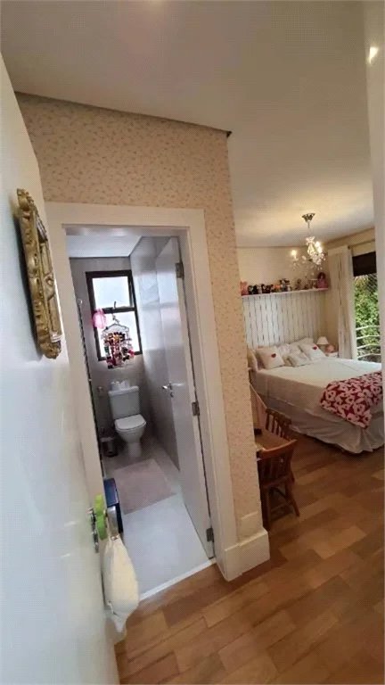 Casa à venda com 3 suítes no condomínio Metropolitan, São Paulo - SP