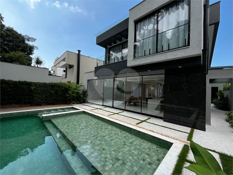 Casa à venda com 5 suítes em Riviera de São Lourenço, Bertioga, SP
