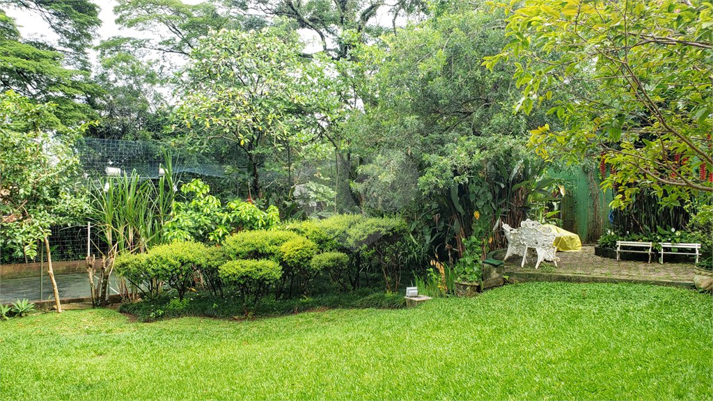 Casa à venda com 4 suítes no condomínio Espaço Natureza, São Paulo - SP