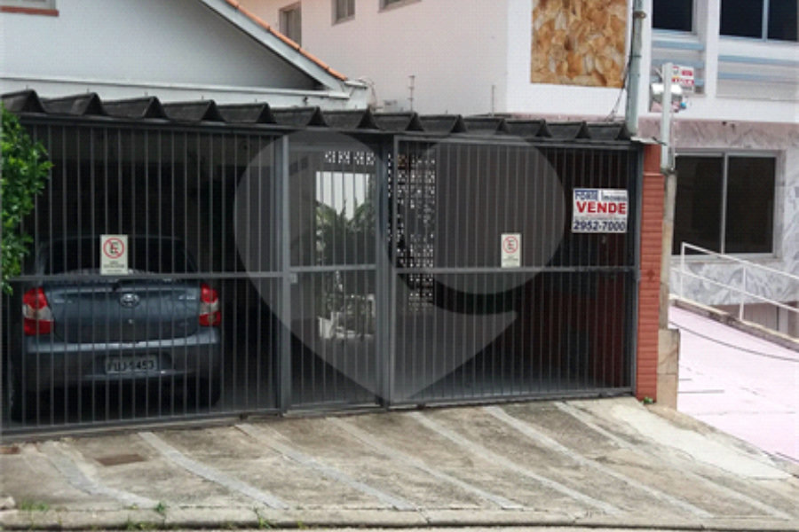 Casa Térrea à venda com 3 quartos, sendo 1 suíte, em Santana, São Paulo, SP