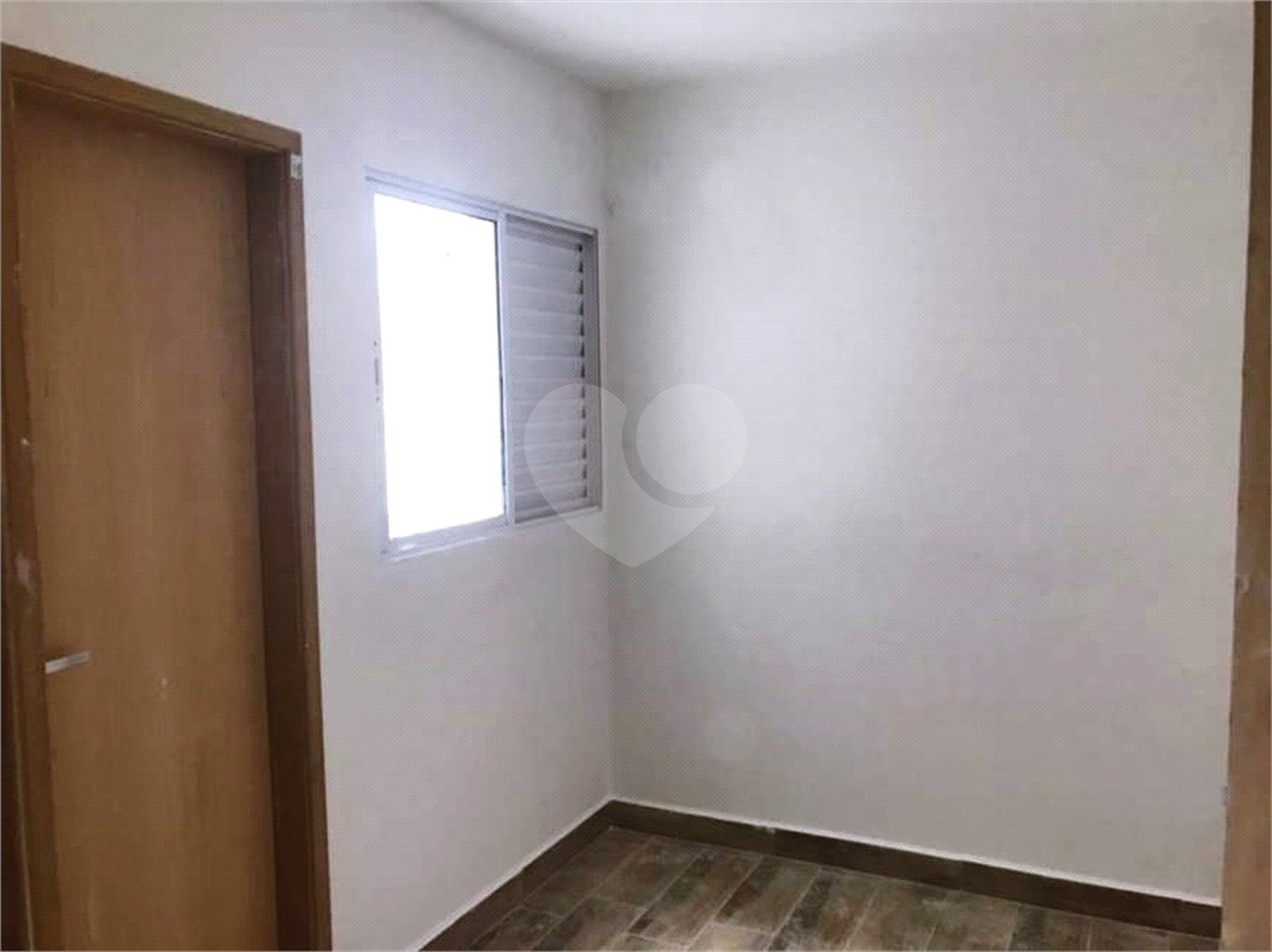 Casa à venda com 2 suítes no condomínio Residence Adelina, São Paulo - SP