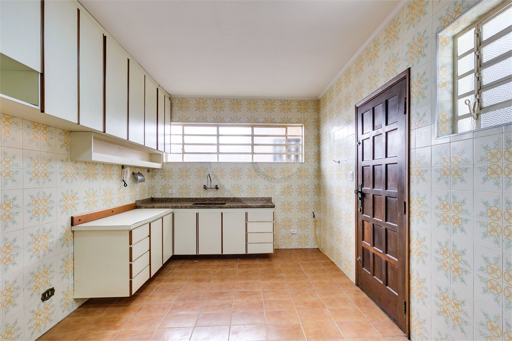 Casa à venda com 4 quartos, sendo 2 suítes, em City Campo Grande, São Paulo, SP