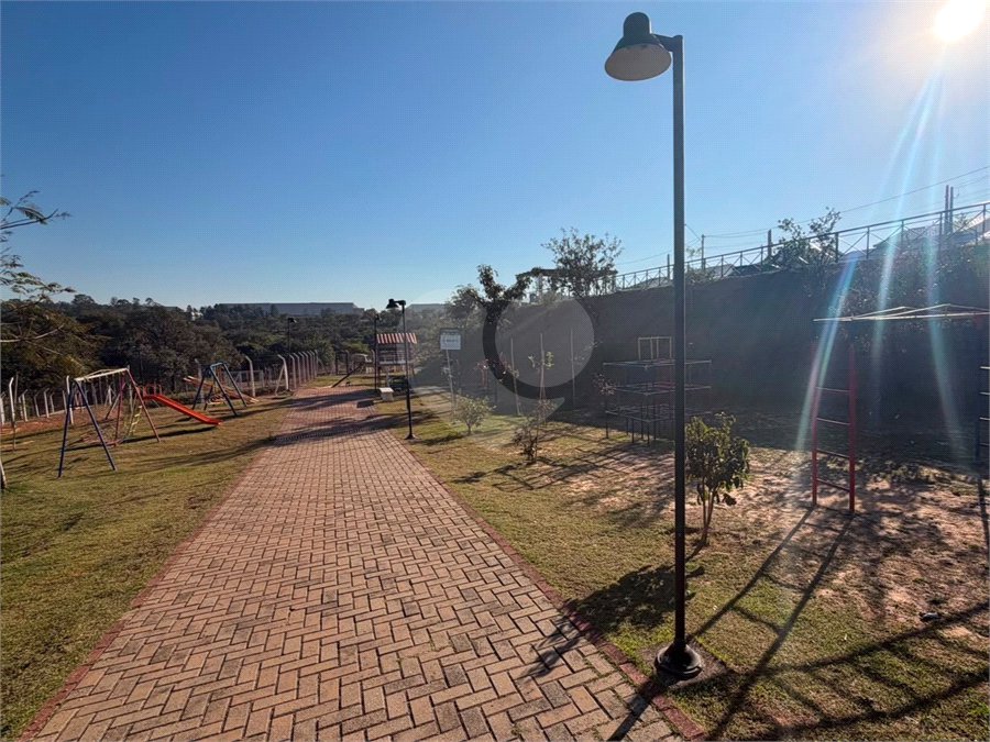 Casa à venda com 2 quartos, sendo 1 suíte,  no condomínio Village Amato Reserva, Sorocaba - SP