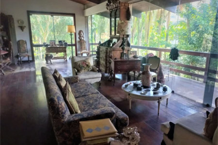 Casa à venda com 3 quartos, sendo 2 suítes,  em Morumbi, São Paulo, SP