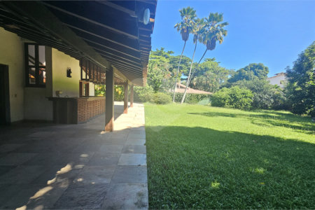 Casa em condomínio à venda com 5 quartos, sendo 3 suítes, em Barra da Tijuca, Rio de Janeiro, RJ