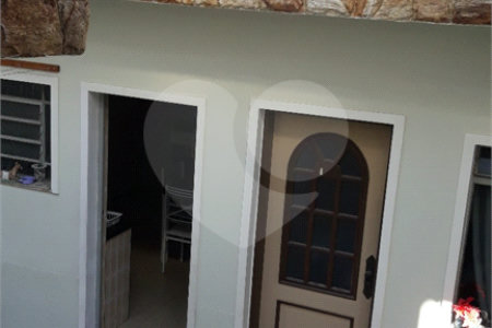 Sobrado à venda com 2 quartos, sendo 1 suíte, em Vila Dalila, São Paulo, SP