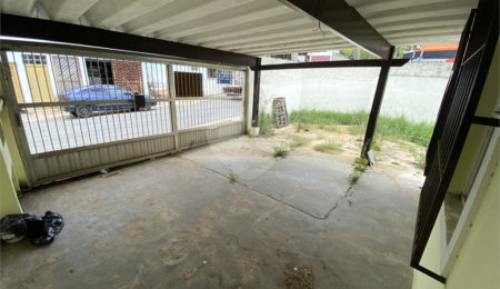 Sobrado à venda com 3 quartos, sendo 1 suíte,  em Interlagos, São Paulo, SP