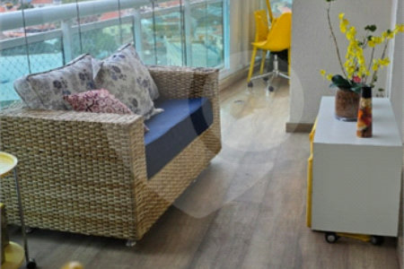 Apartamento à venda com 3 quartos, sendo 1 suíte, em Alto da Mooca, São Paulo, SP