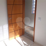 Casa à venda com 1 quarto no condomínio Camila I, São Paulo - SP